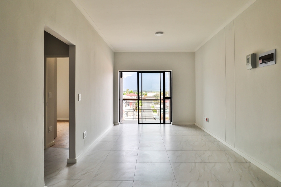 To Let 2 Bedroom Property for Rent in Athlone Western Cape